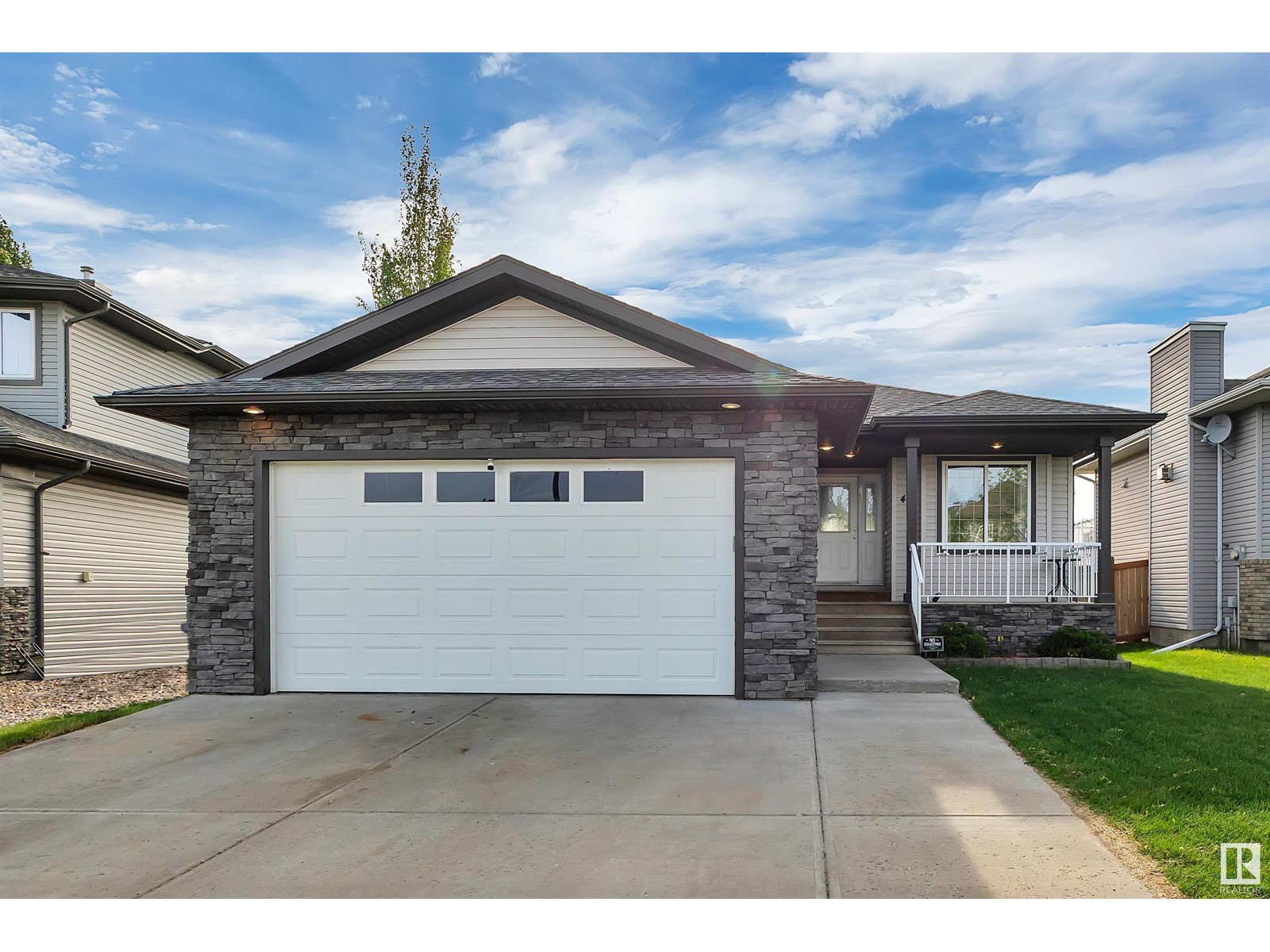 42 Walters Pl, Leduc, Alberta  T9E 0G2 - Photo 1 - E4438980