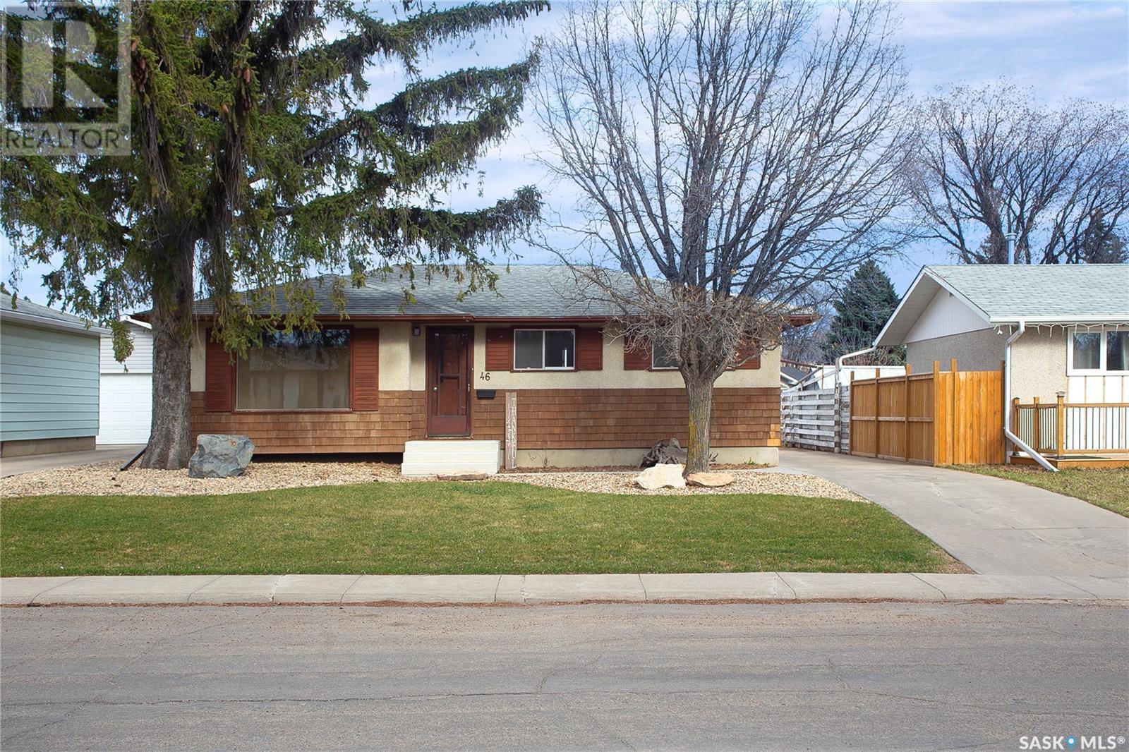 Property at 46 Morris DRIVE image 2