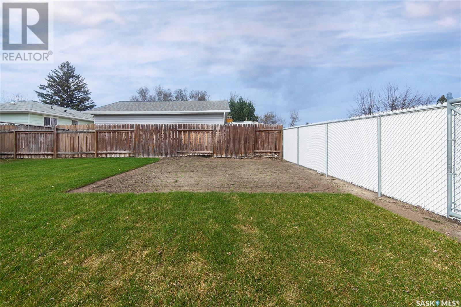 46 Morris Drive, Saskatoon, Saskatchewan  S7L 3T9 - Photo 37 - SK007492