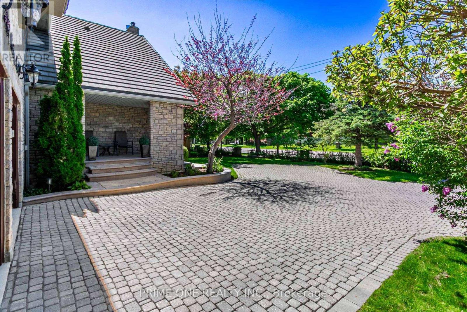 Property at 5087 MISSISSAUGA ROAD image 2