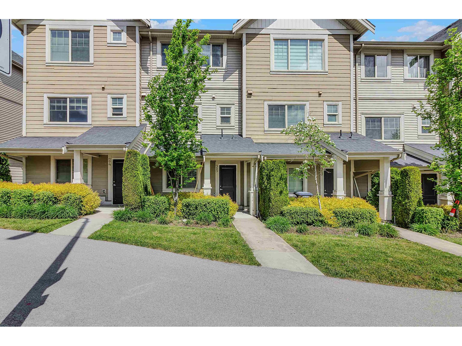 25 19097 64 Avenue, Surrey, British Columbia  V3S 6X5 - Photo 4 - R2998822