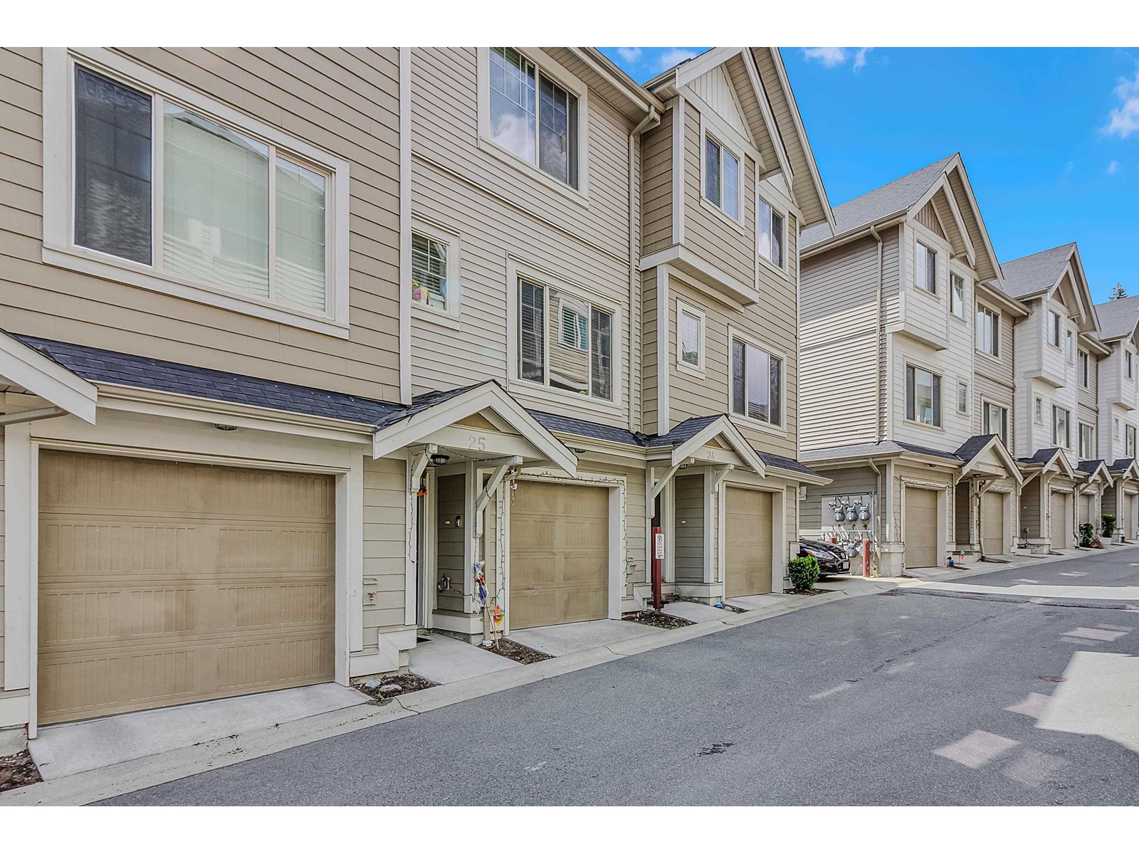 25 19097 64 Avenue, Surrey, British Columbia  V3S 6X5 - Photo 2 - R2998822