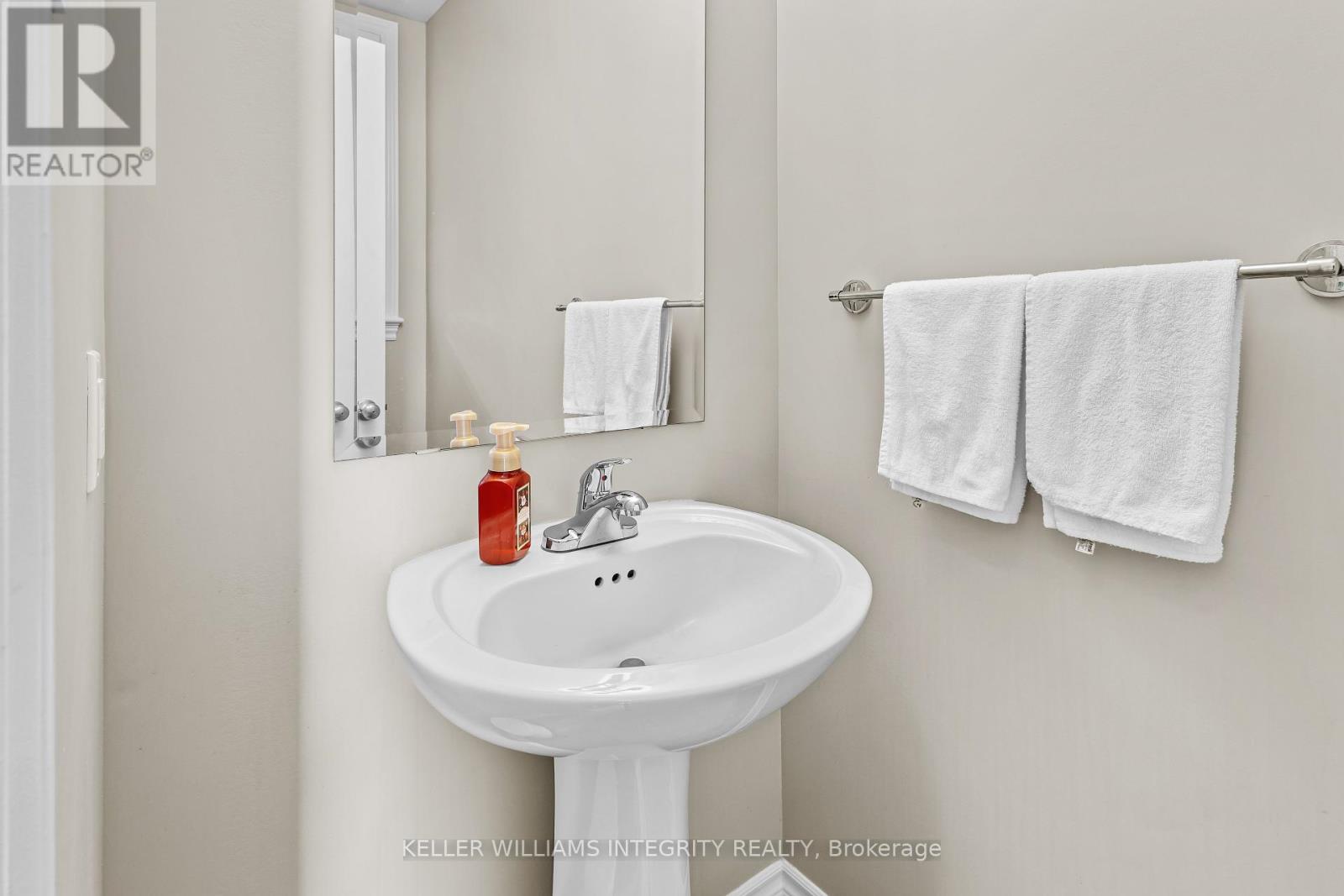 313 Warmstone Drive, Ottawa, Ontario  K2S 0N9 - Photo 30 - X12180153