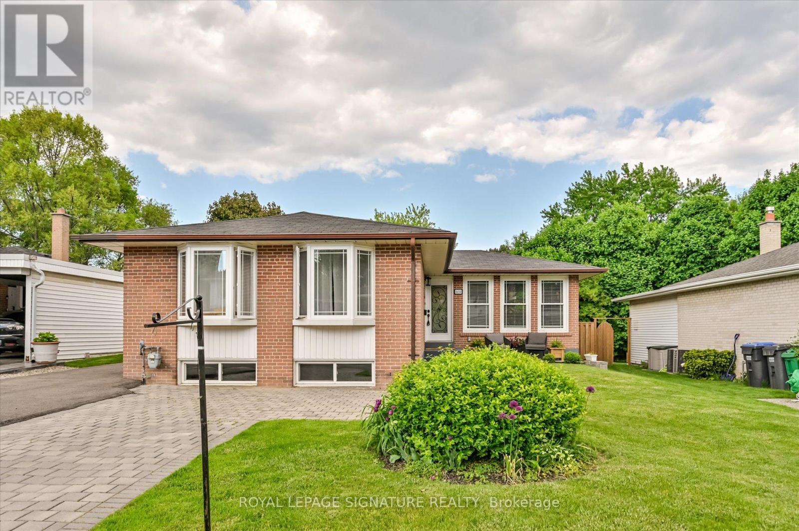 Property at 1411 LEWISHAM DRIVE image 2