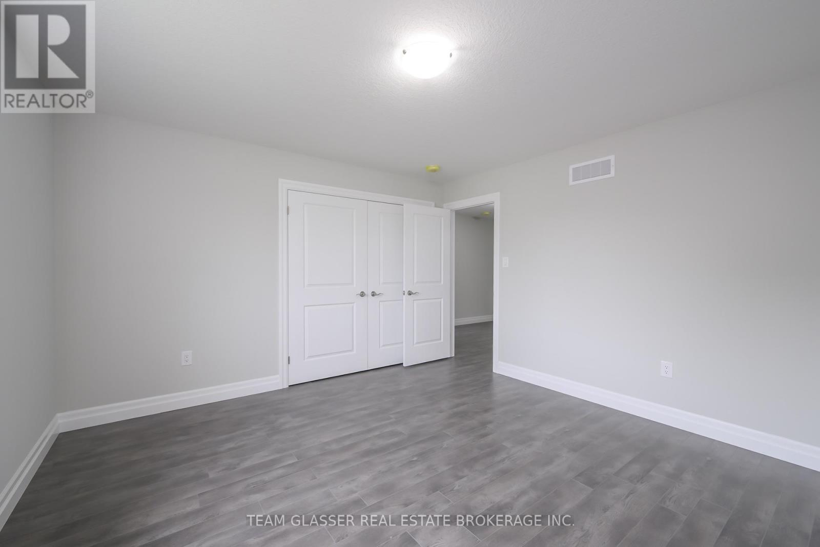 1604 Chickadee Trail, London South, Ontario  N6N 1K2 - Photo 10 - X12170566