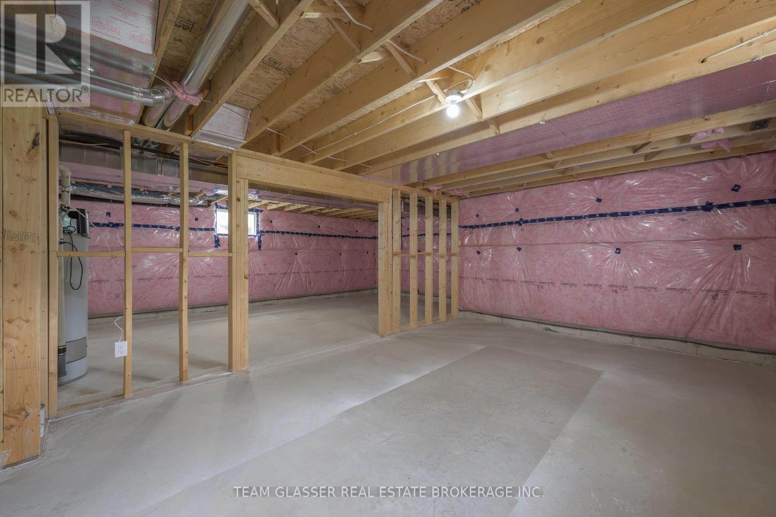 1604 Chickadee Trail, London South (South U), Ontario  N6N 1K2 - Photo 41 - X12170566