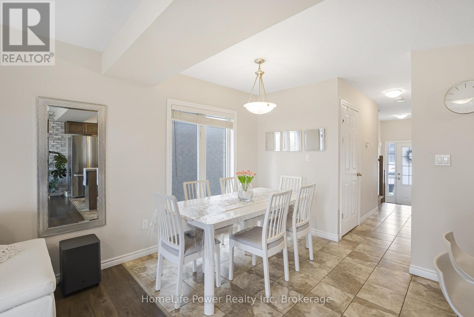 1458 Caen Avenue, Woodstock, Ontario  N4T 0J7 - Photo 6 - X12180176