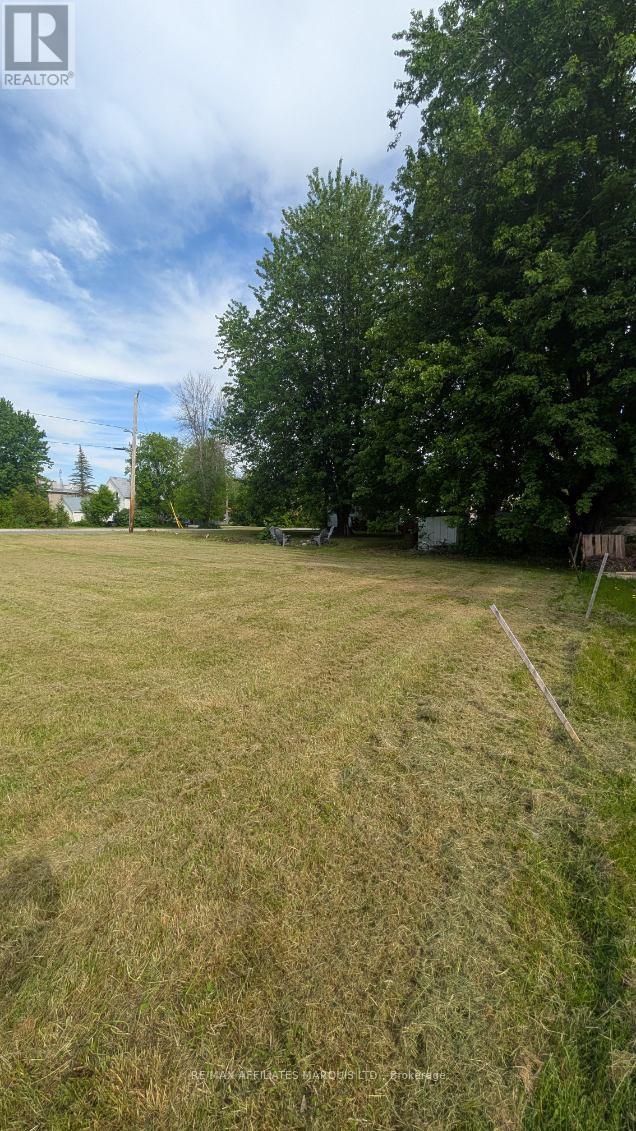 37 Main Street, South Stormont, Ontario  K0C 1Y0 - Photo 16 - X12161314