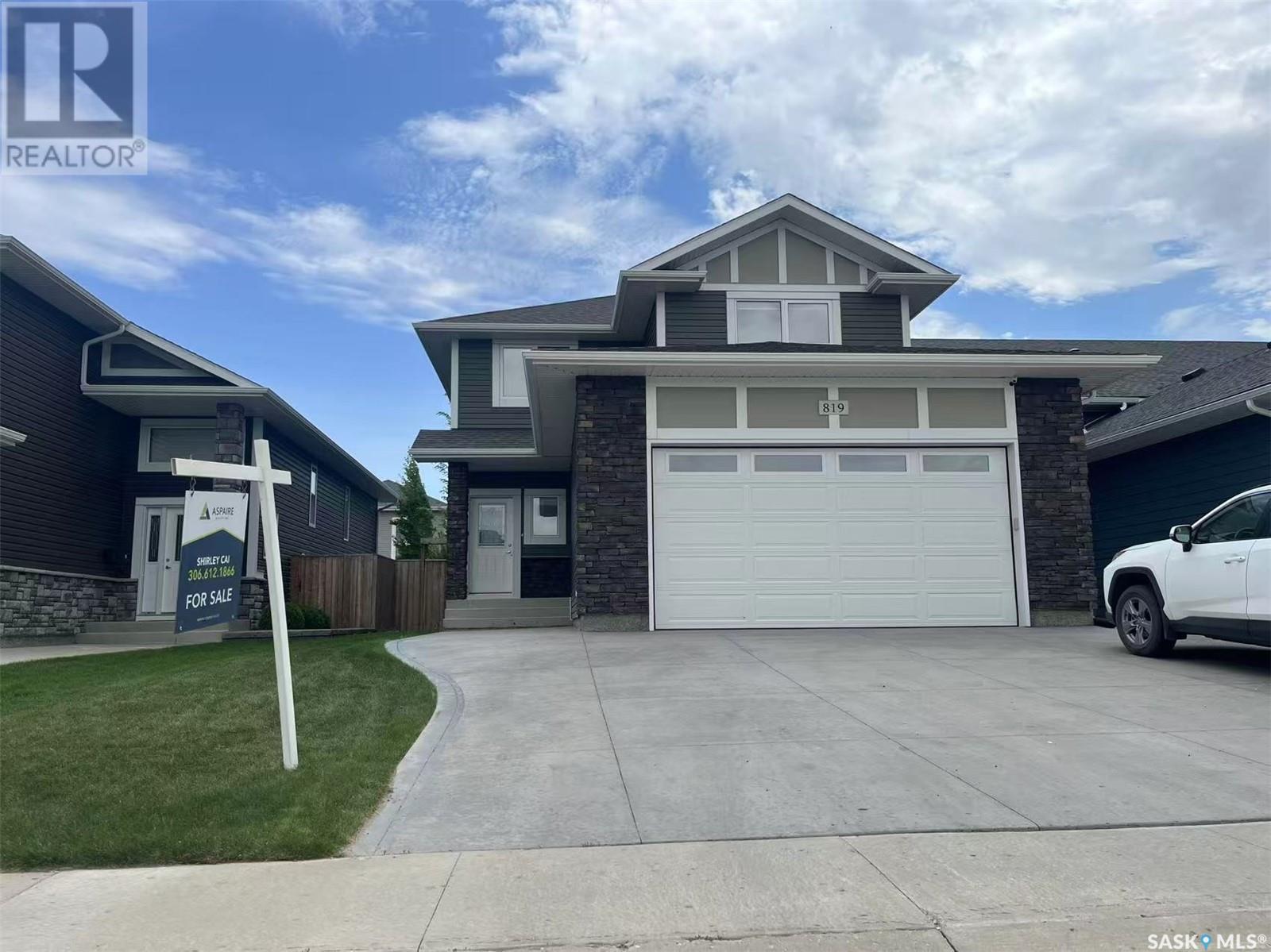 819 Pringle Cove, Saskatoon, Saskatchewan  S7T 1C9 - Photo 1 - SK002238