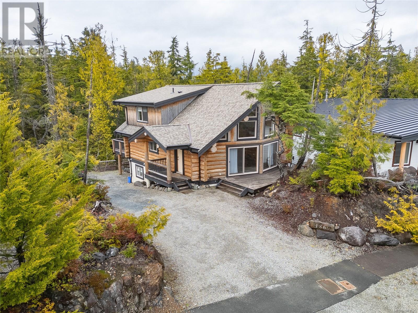 1869 Cedar Grove Pl, Ucluelet, British Columbia  V0R 3A0 - Photo 27 - 1001525