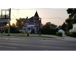 463 KING Street W, chatham-kent, Ontario