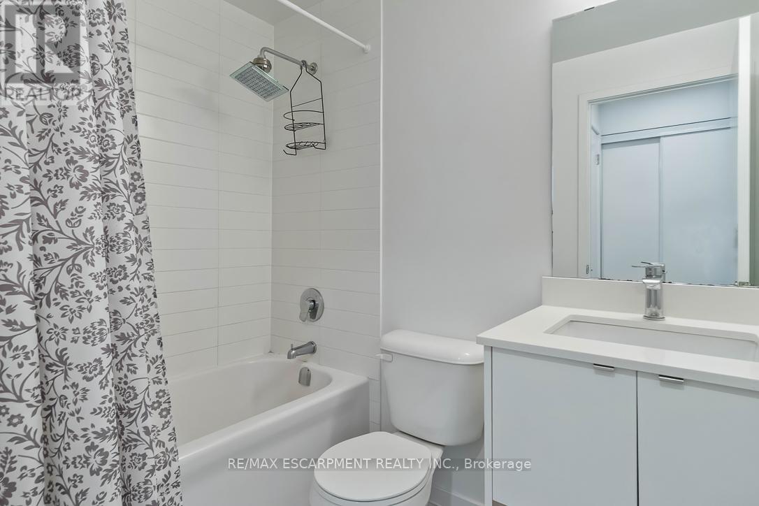 817 - 1133 Cooke Boulevard, Burlington, Ontario  L7T 0C3 - Photo 15 - W12180150