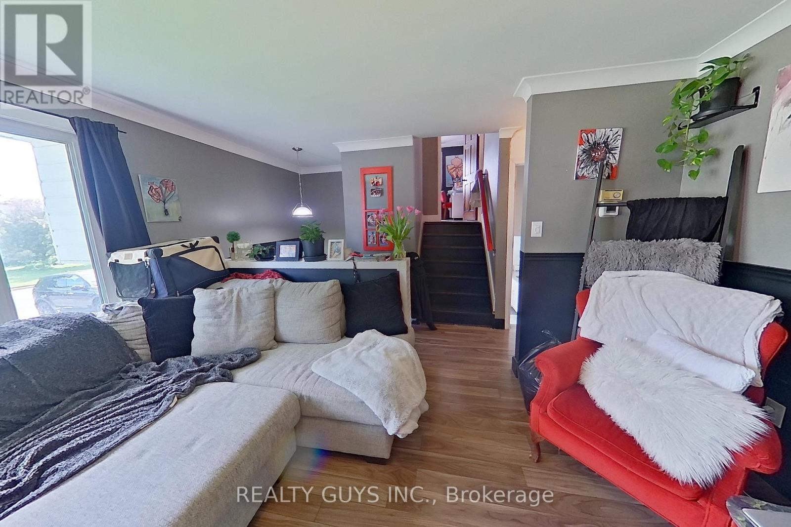 2652 Ridgetop Crescent, Peterborough East (South), Ontario  K9L 1H9 - Photo 32 - X12178045
