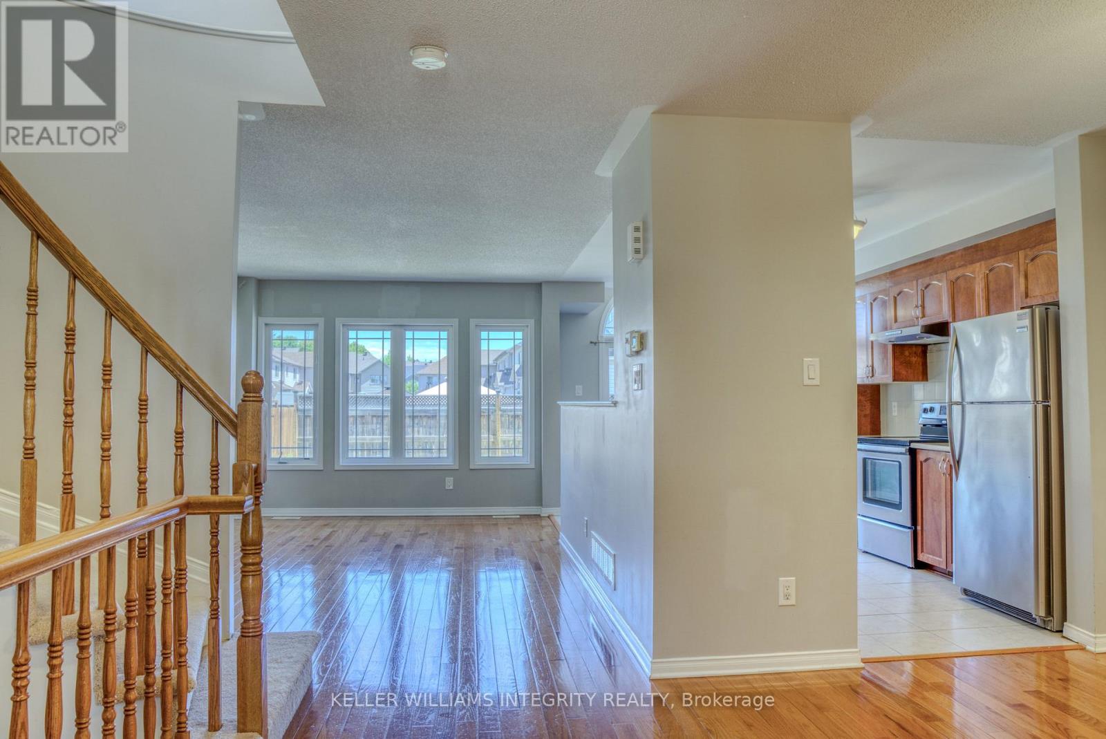 789 Percifor Way, Ottawa, Ontario  K1W 0E3 - Photo 4 - X12180205