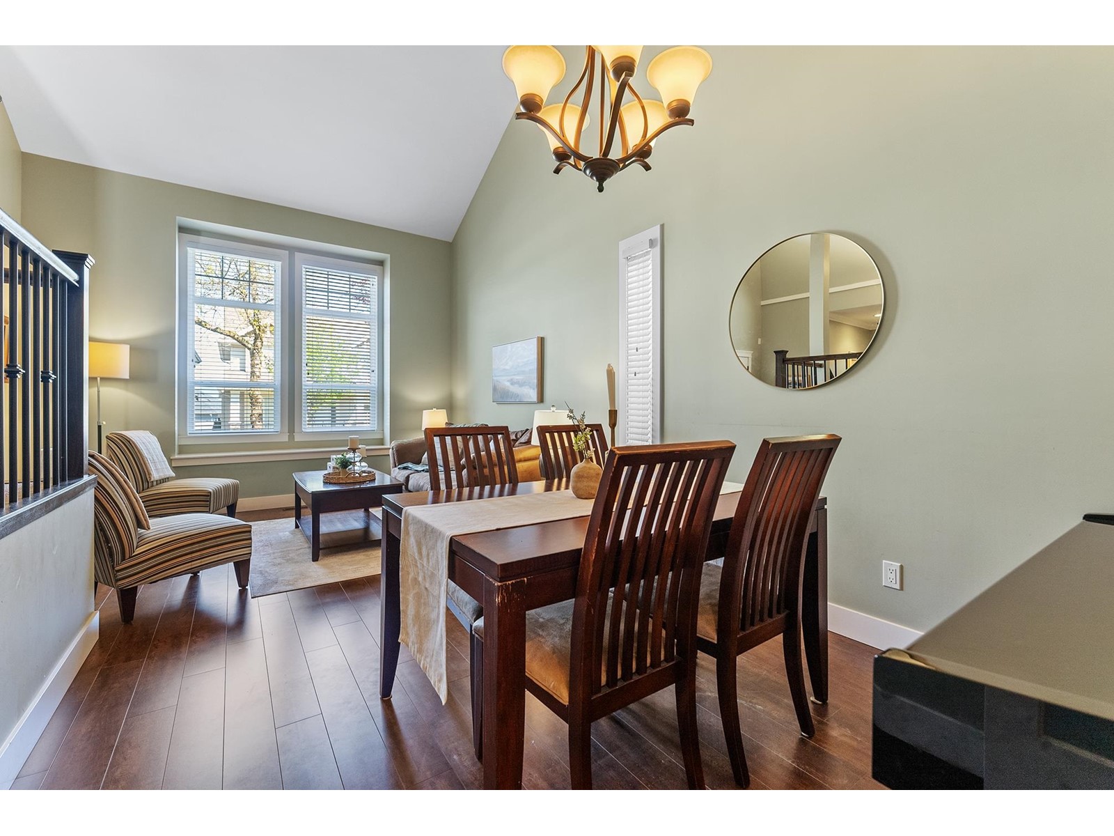 14586 60a Avenue, Surrey, British Columbia  V3S 4R5 - Photo 9 - R3008614