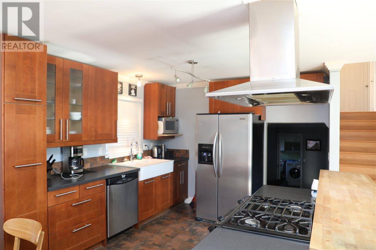1857 Warwick Avenue, Port Coquitlam, British Columbia  V3C 4P6 - Photo 6 - R3008112