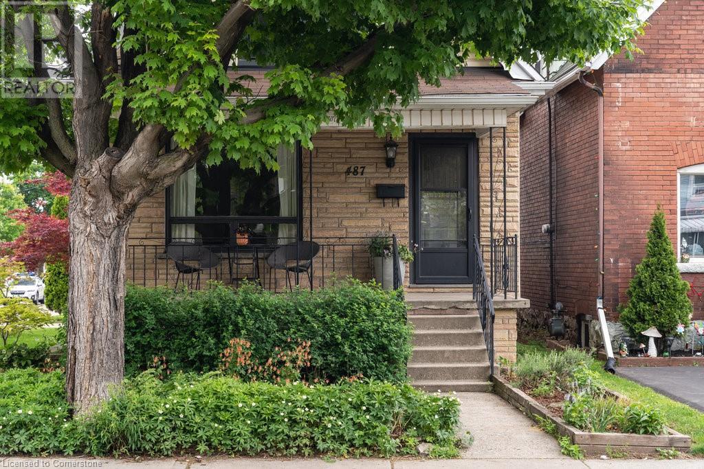 487 DUNSMURE Road, Hamilton, Ontario