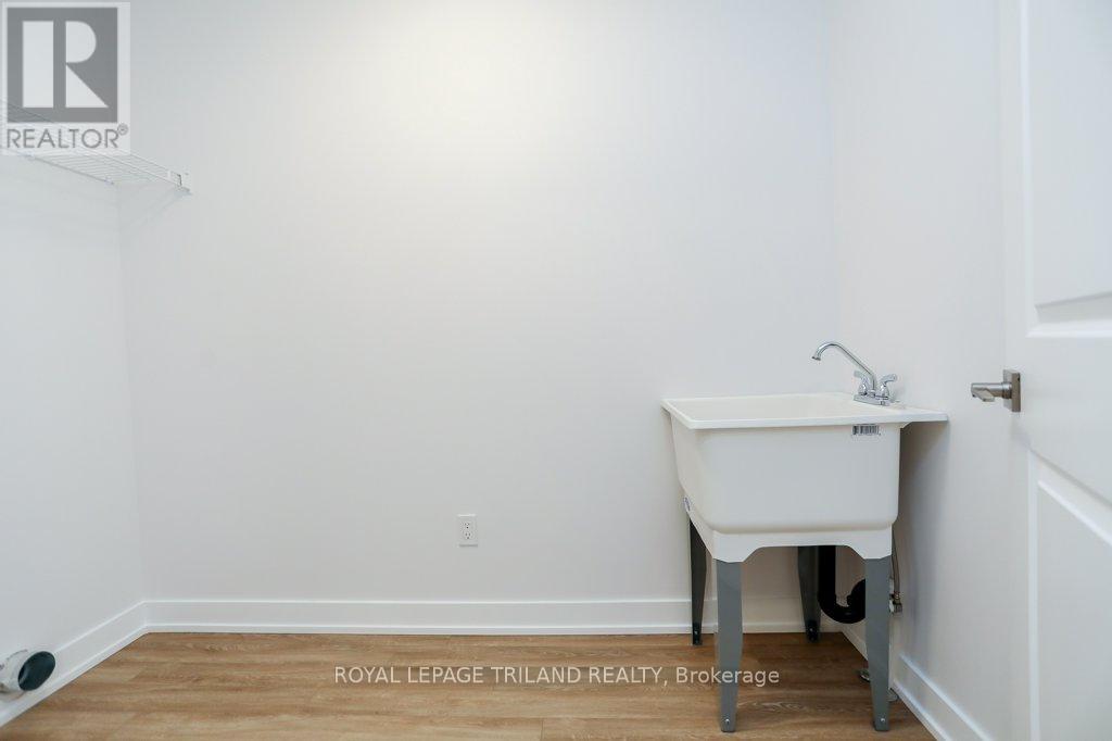 91 Empire Parkway, St. Thomas, Ontario  N5R 0N4 - Photo 37 - X12171098