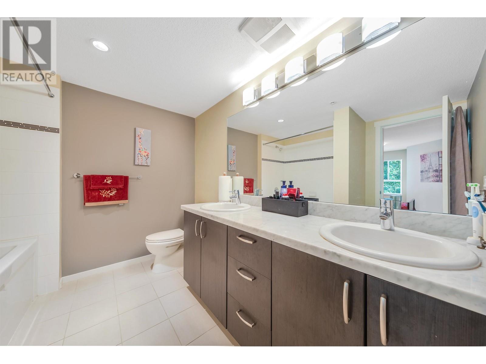 306 3050 Dayanee Springs Boulevard, Coquitlam, British Columbia  V3E 0A2 - Photo 19 - R3008147