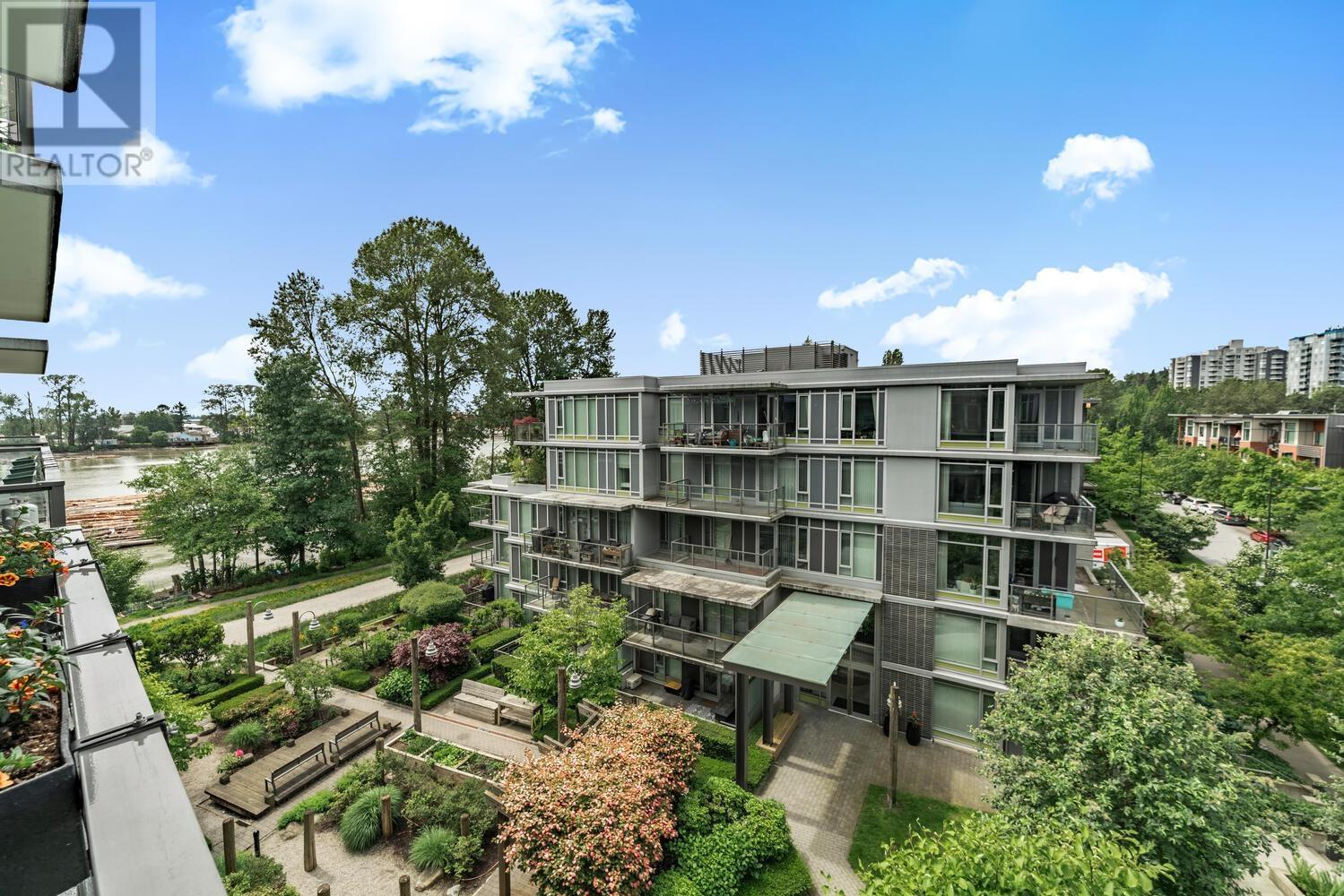 510 3168 RIVERWALK AVENUE, vancouver, British Columbia V5S0B8