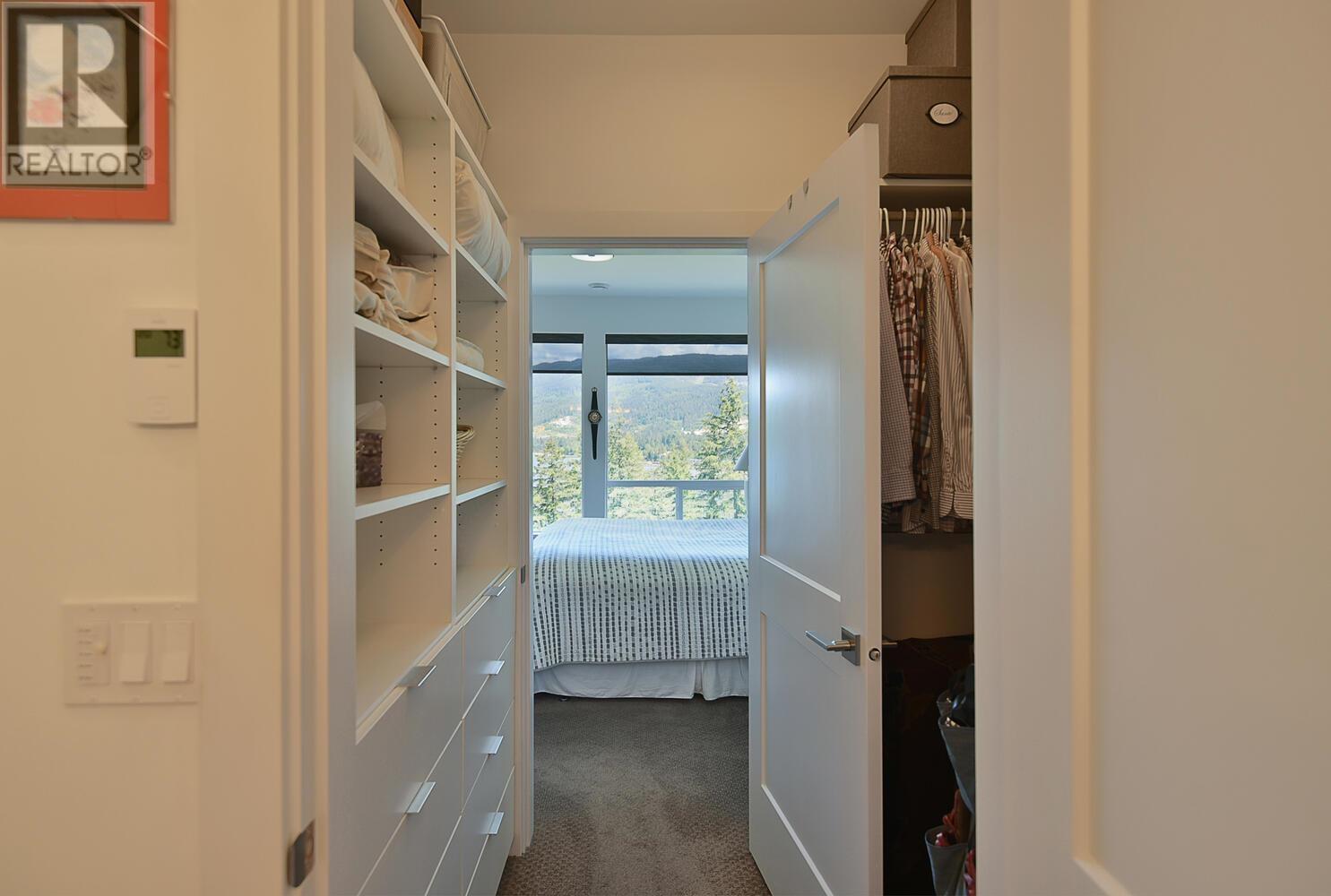 302 5780 Marine Way, Sechelt, British Columbia  V7Z 0L8 - Photo 25 - R3008217