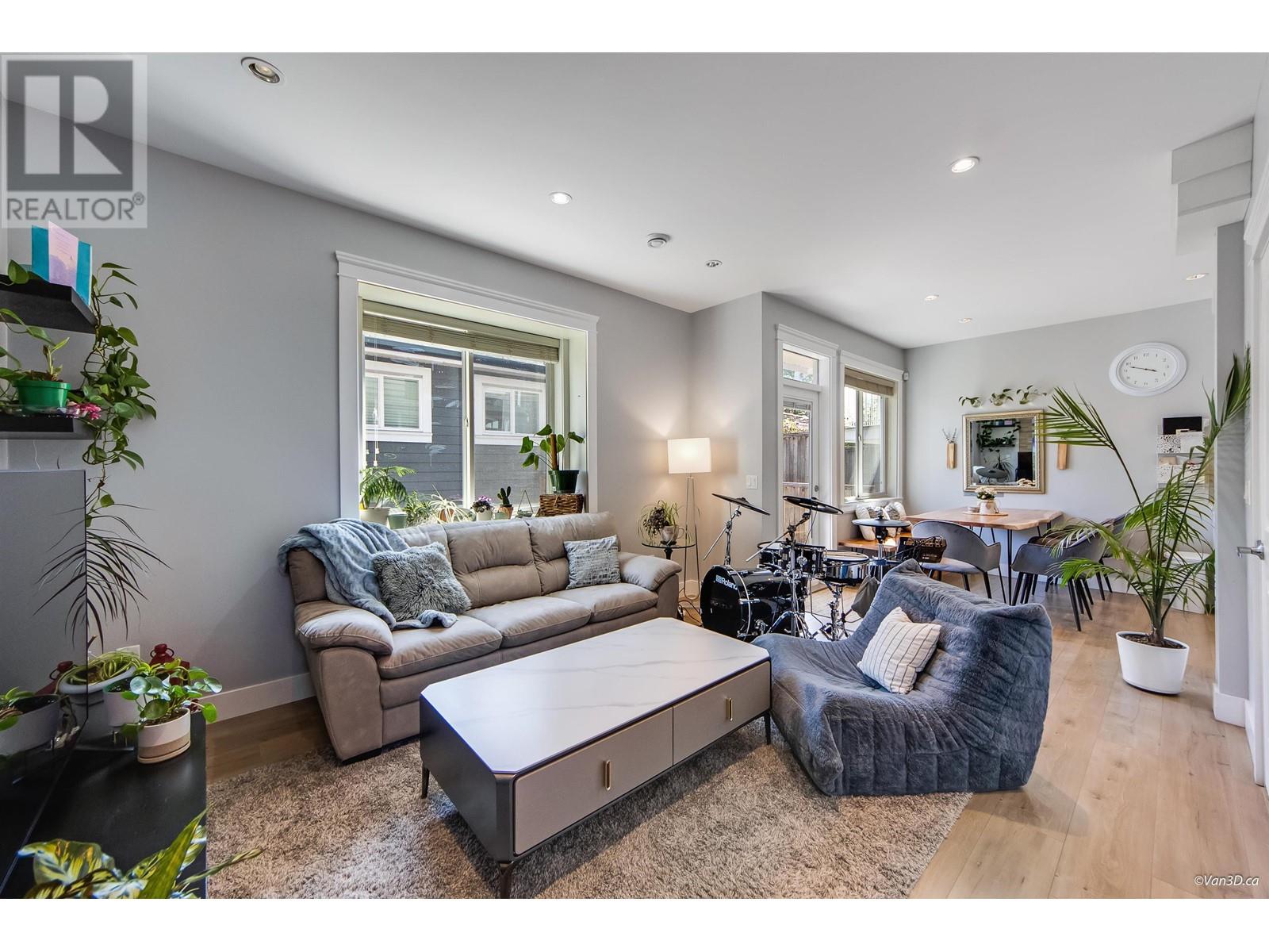 5078 NORFOLK STREET, Burnaby, British Columbia