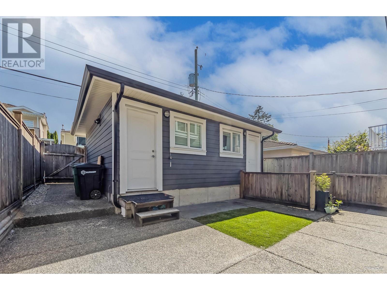 5078 Norfolk Street, Burnaby, British Columbia  V5G 1G1 - Photo 17 - R3008242