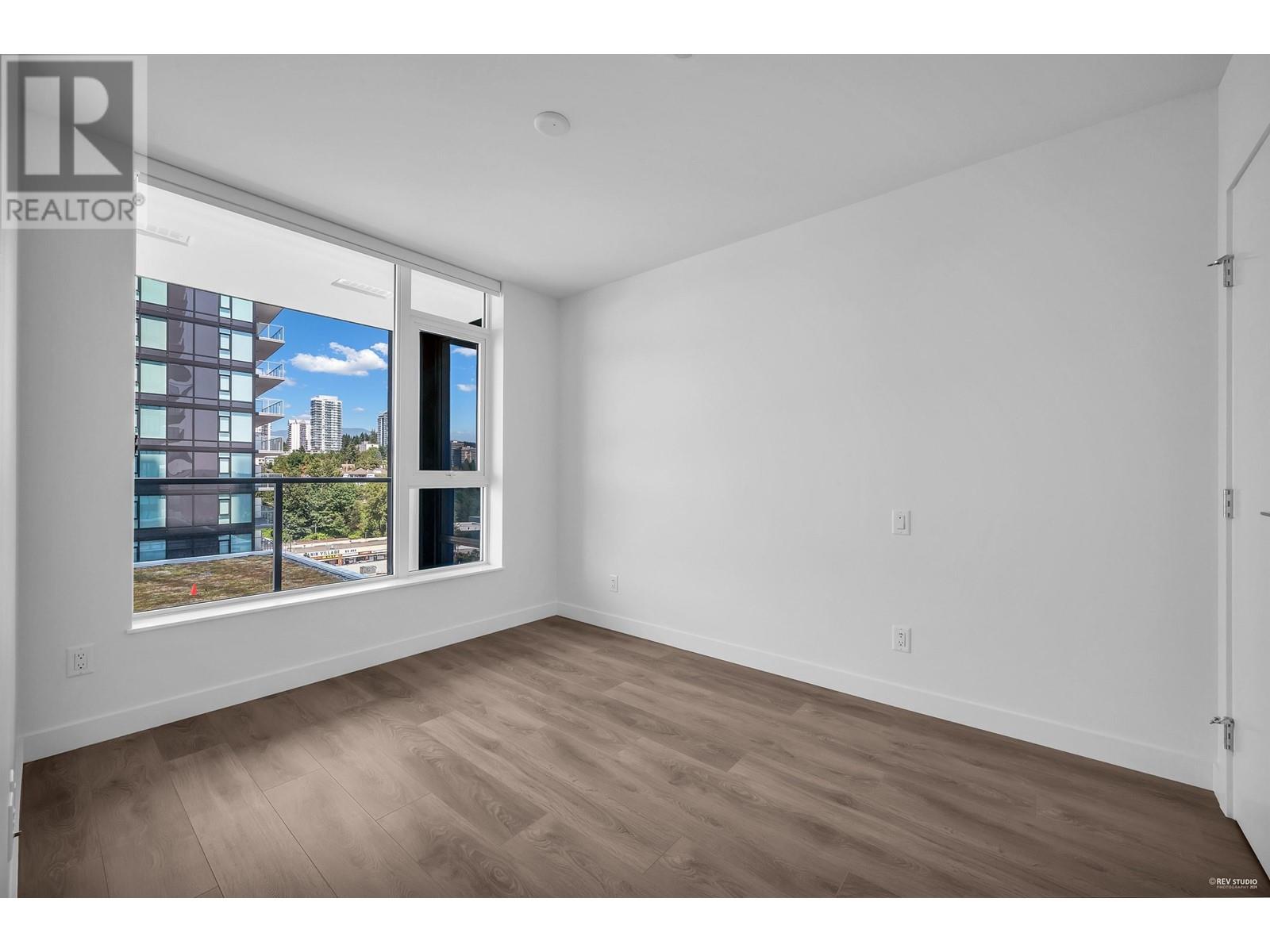 906 308 Alderson Avenue, Coquitlam, British Columbia  V3K 3V8 - Photo 13 - R3008253