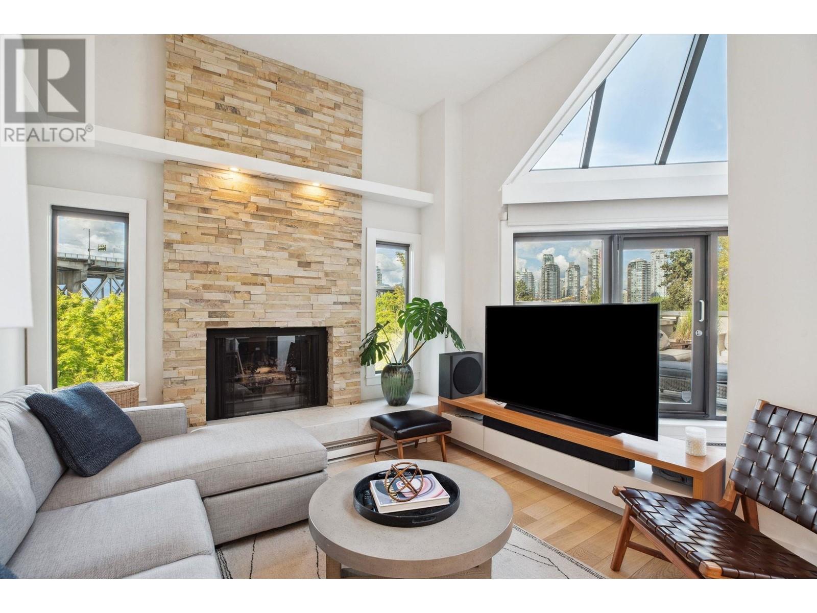 408 1477 Fountain Way, Vancouver, British Columbia  V6H 3W9 - Photo 1 - R3008418