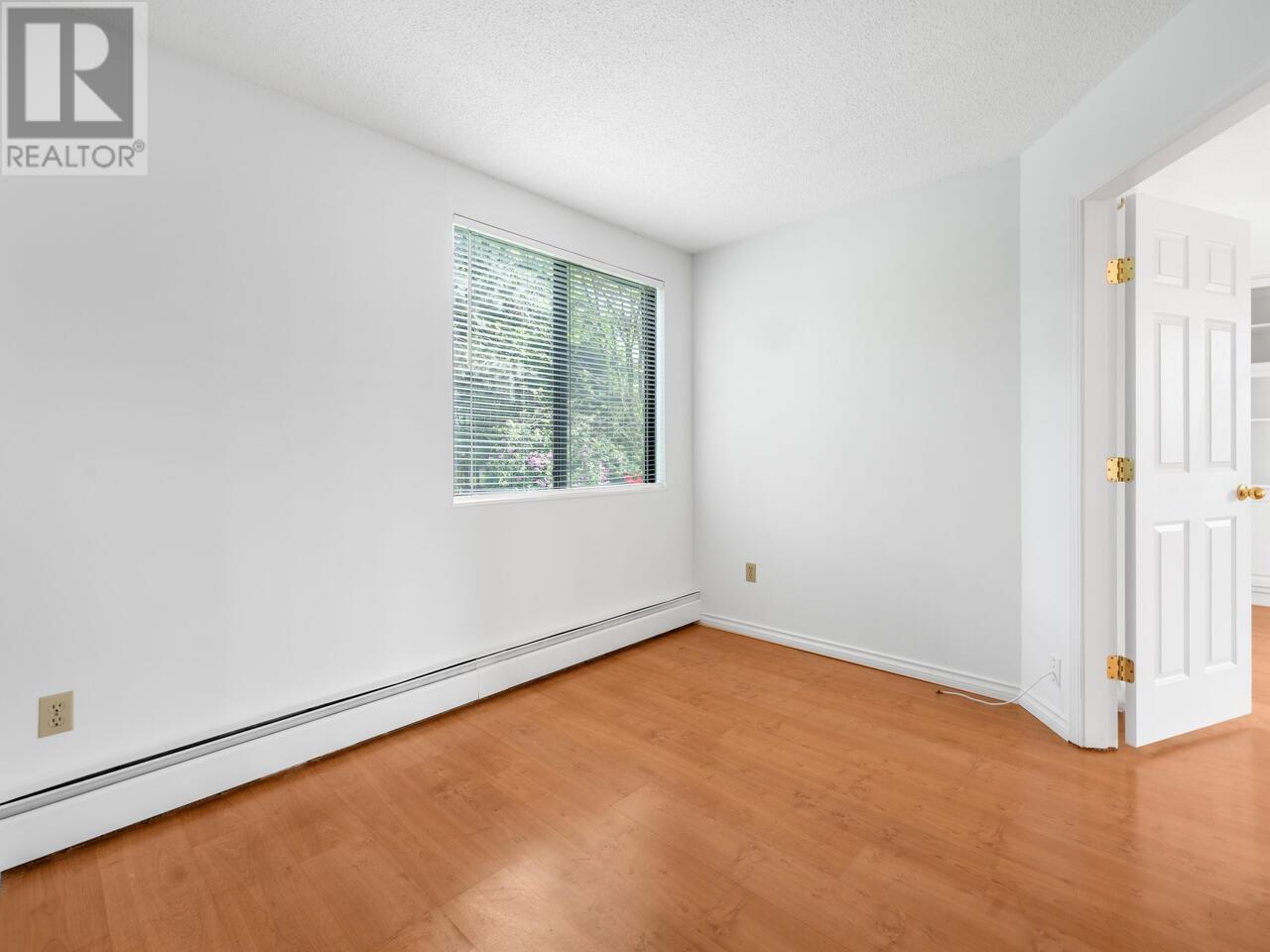 201 701 W Victoria Park, North Vancouver, British Columbia  V7M 2L2 - Photo 15 - R3008431