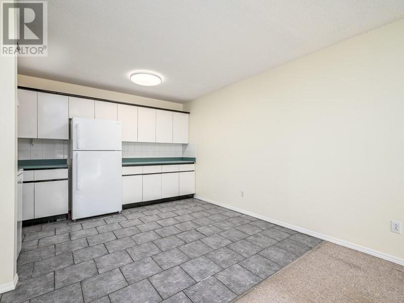 110 6420 Buswell Street, Richmond, British Columbia  V6Y 2E9 - Photo 12 - R3008553