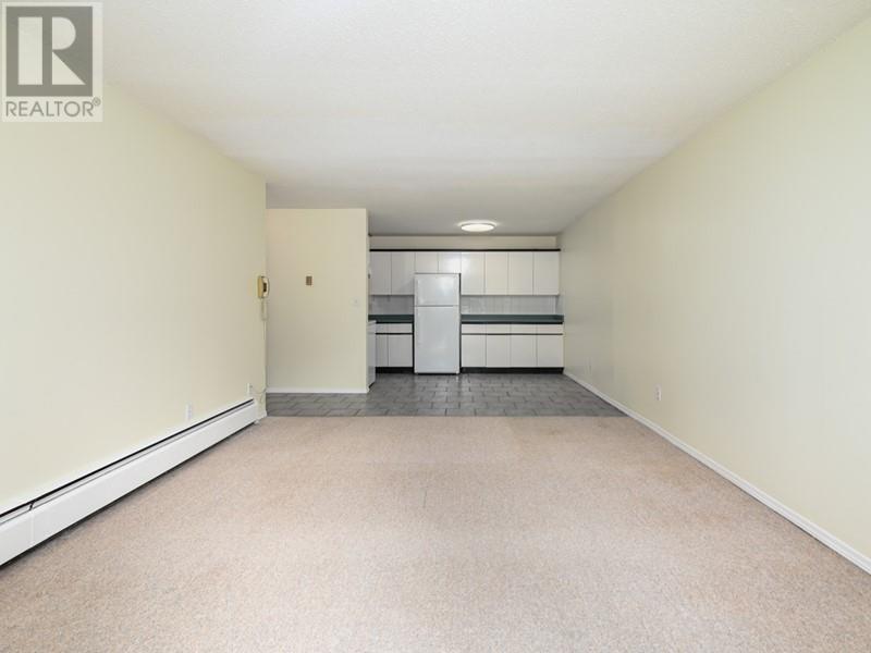 110 6420 Buswell Street, Richmond, British Columbia  V6Y 2E9 - Photo 8 - R3008553