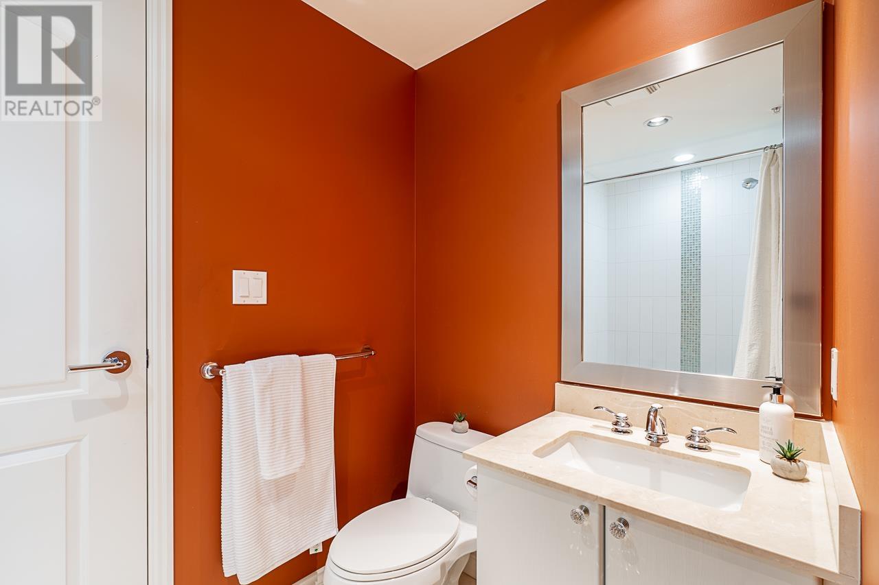 905 172 Victory Ship Way, North Vancouver, British Columbia  V7L 0B5 - Photo 15 - R3008567