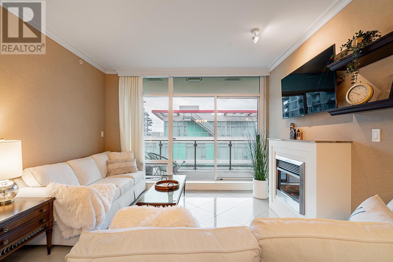905 172 Victory Ship Way, North Vancouver, British Columbia  V7L 0B5 - Photo 4 - R3008567