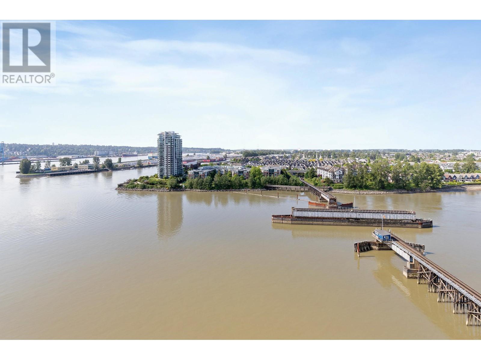 1704 1250 Quayside Drive, New Westminster, British Columbia  V3M 6E2 - Photo 1 - R3008594