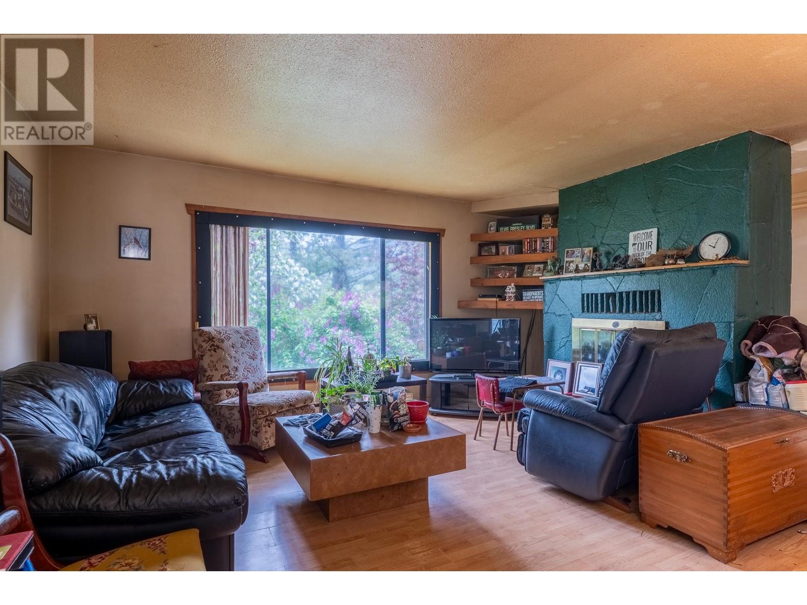 9050 Highway 33 Highway, Kelowna, British Columbia  V1P 1J4 - Photo 7 - 10348624