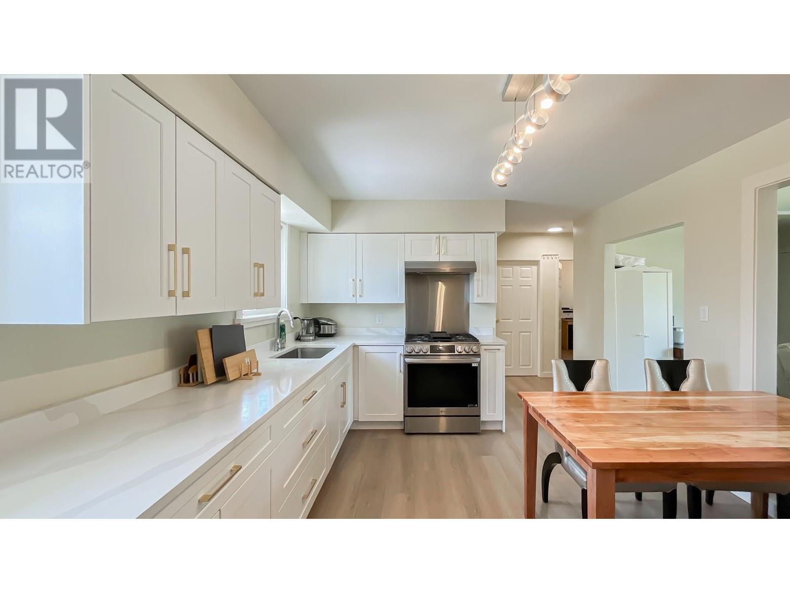 1752 Dorset Avenue, Port Coquitlam, British Columbia  V3B 2A2 - Photo 5 - R3007927