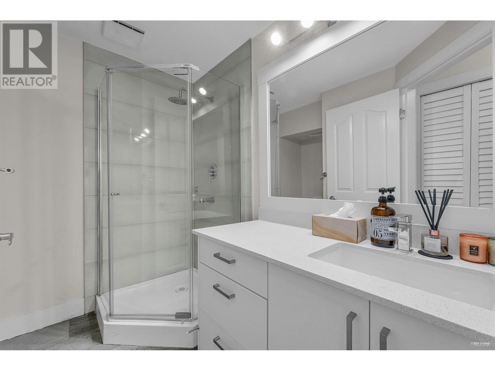633 Fir Street, North Vancouver, British Columbia  V7M 1W3 - Photo 37 - R3008174