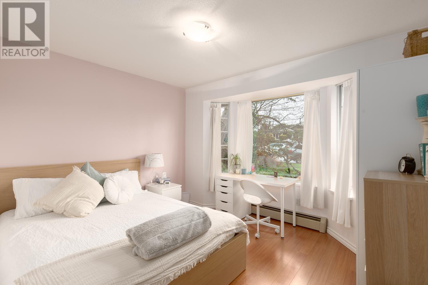 348 E 17 Street, North Vancouver, British Columbia  V7L 2V9 - Photo 20 - R3008238