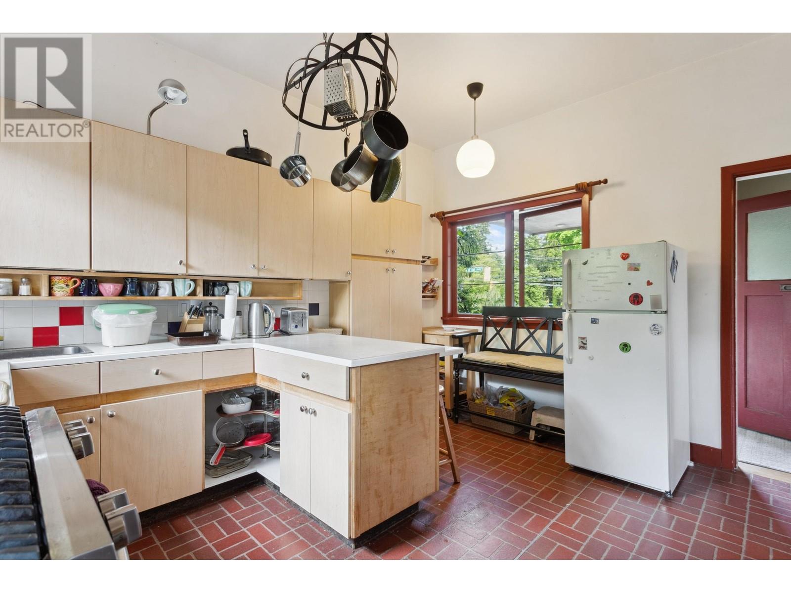 4698 W 4th Avenue, Vancouver, British Columbia  V6R 1R5 - Photo 11 - R3008343