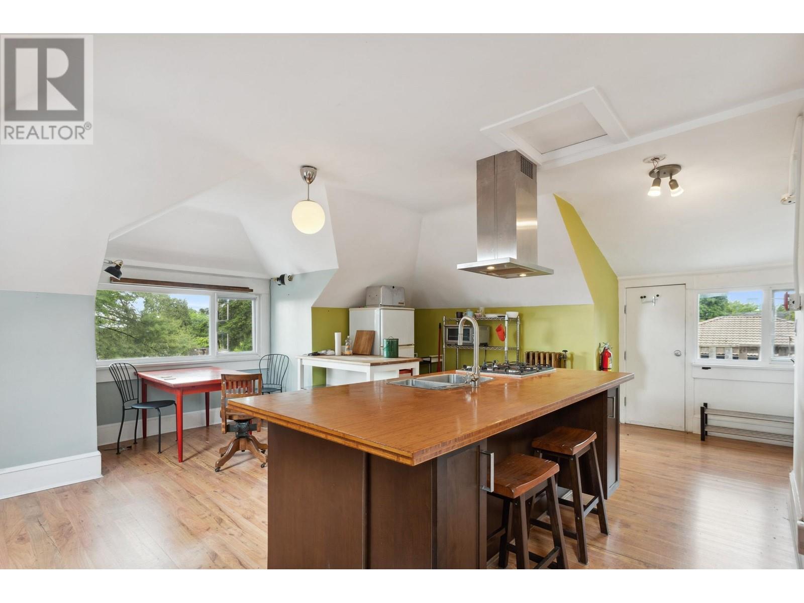 4698 W 4th Avenue, Vancouver, British Columbia  V6R 1R5 - Photo 24 - R3008343