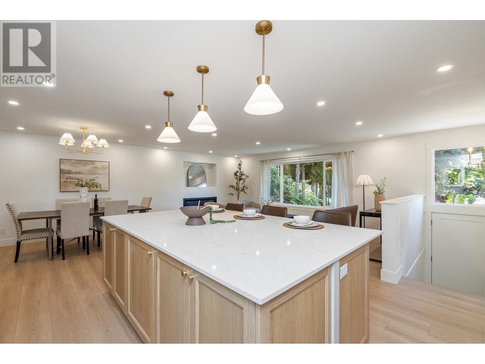 1503 Celeste Crescent, Port Coquitlam, British Columbia  V3C 1E3 - Photo 14 - R3008350