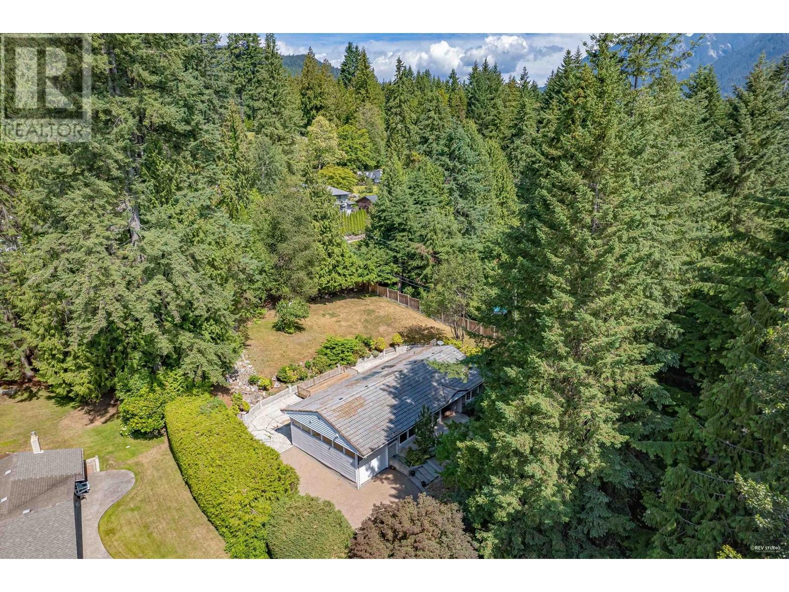 341 Rabbit Lane, West Vancouver, British Columbia  V7S 1J1 - Photo 29 - R3008394