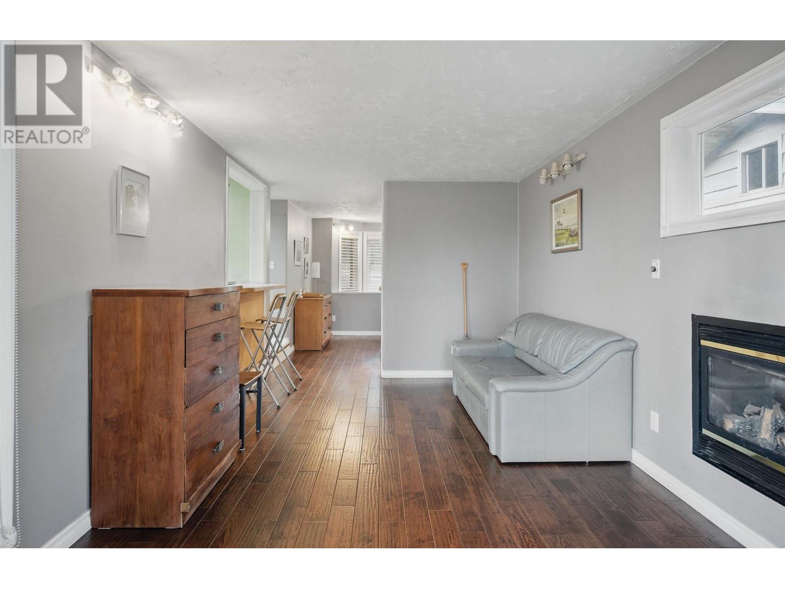 479 E 29th Street, North Vancouver, British Columbia  V7N 1E2 - Photo 12 - R3008412