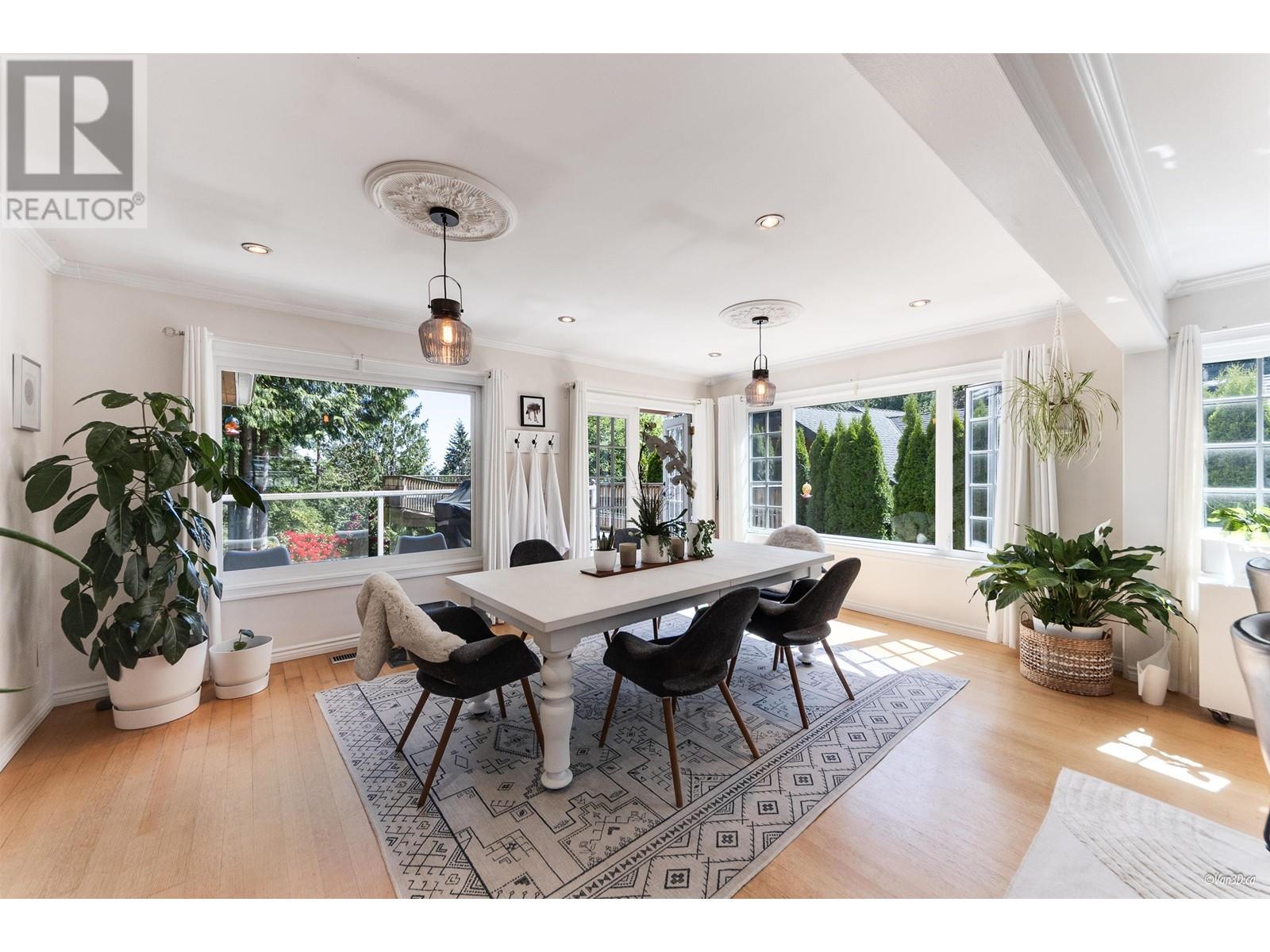 91 Deep Dene Place, West Vancouver, British Columbia  V7S 1A3 - Photo 7 - R3008466