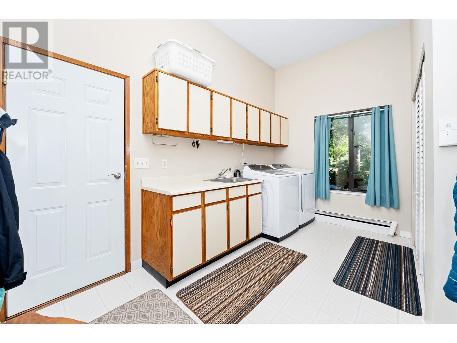 24325 126 Avenue, Maple Ridge, British Columbia  V4R 1M2 - Photo 15 - R3008474
