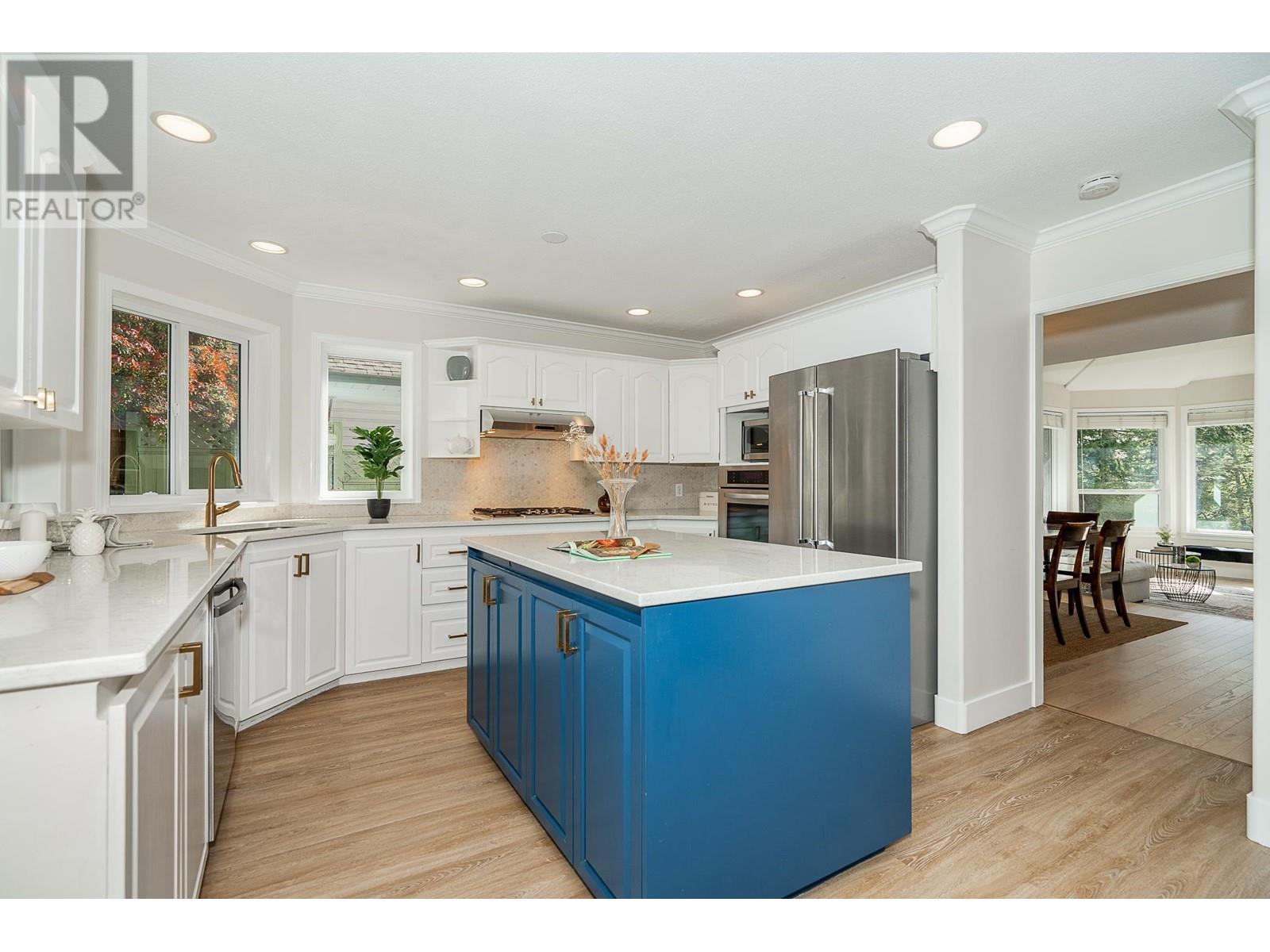 12 Flavelle Drive, Port Moody, British Columbia  V3H 4L4 - Photo 9 - R3008484