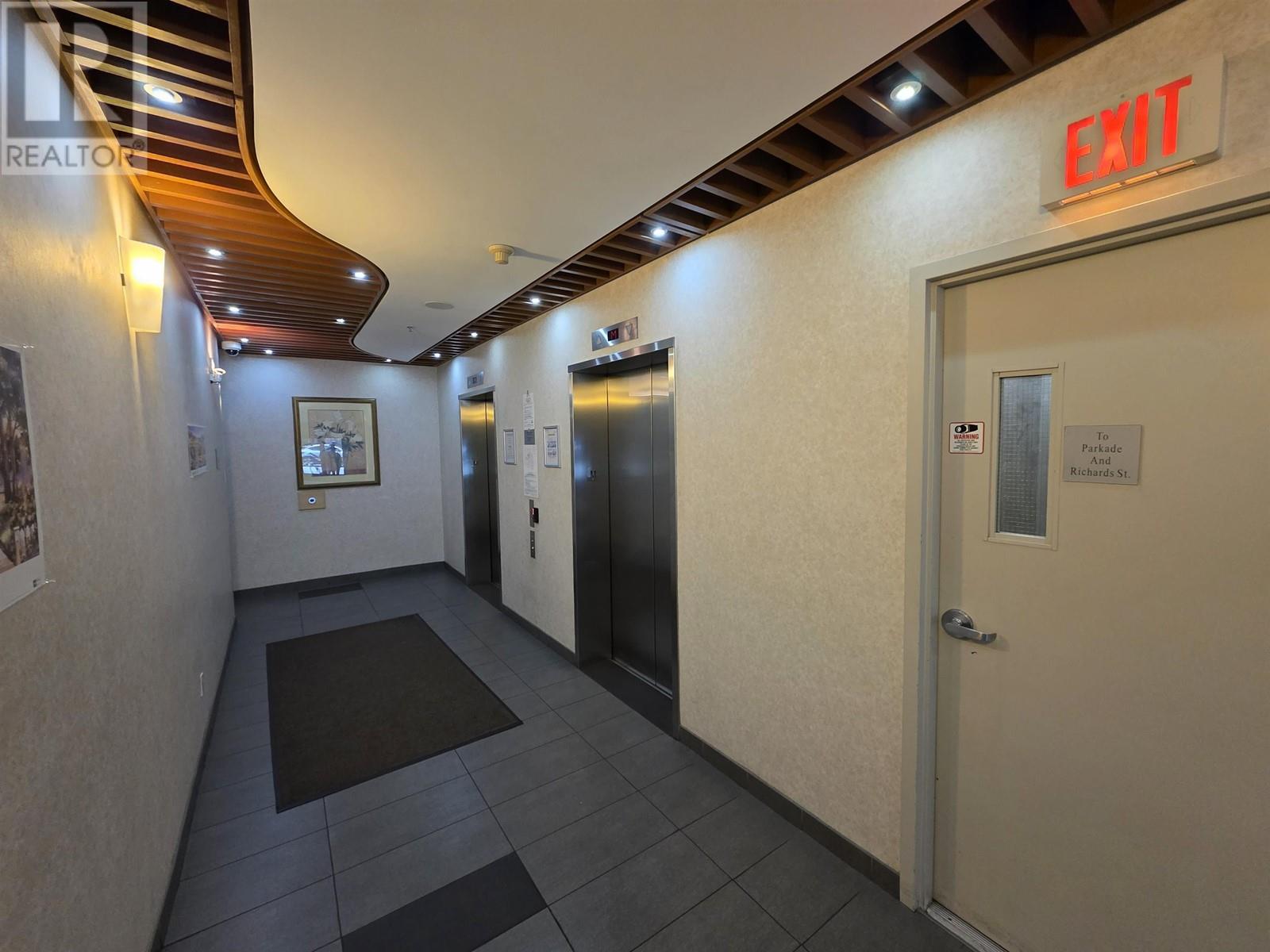 208 515 W Pender Street, Vancouver, British Columbia  V6B 6H5 - Photo 4 - C8069542