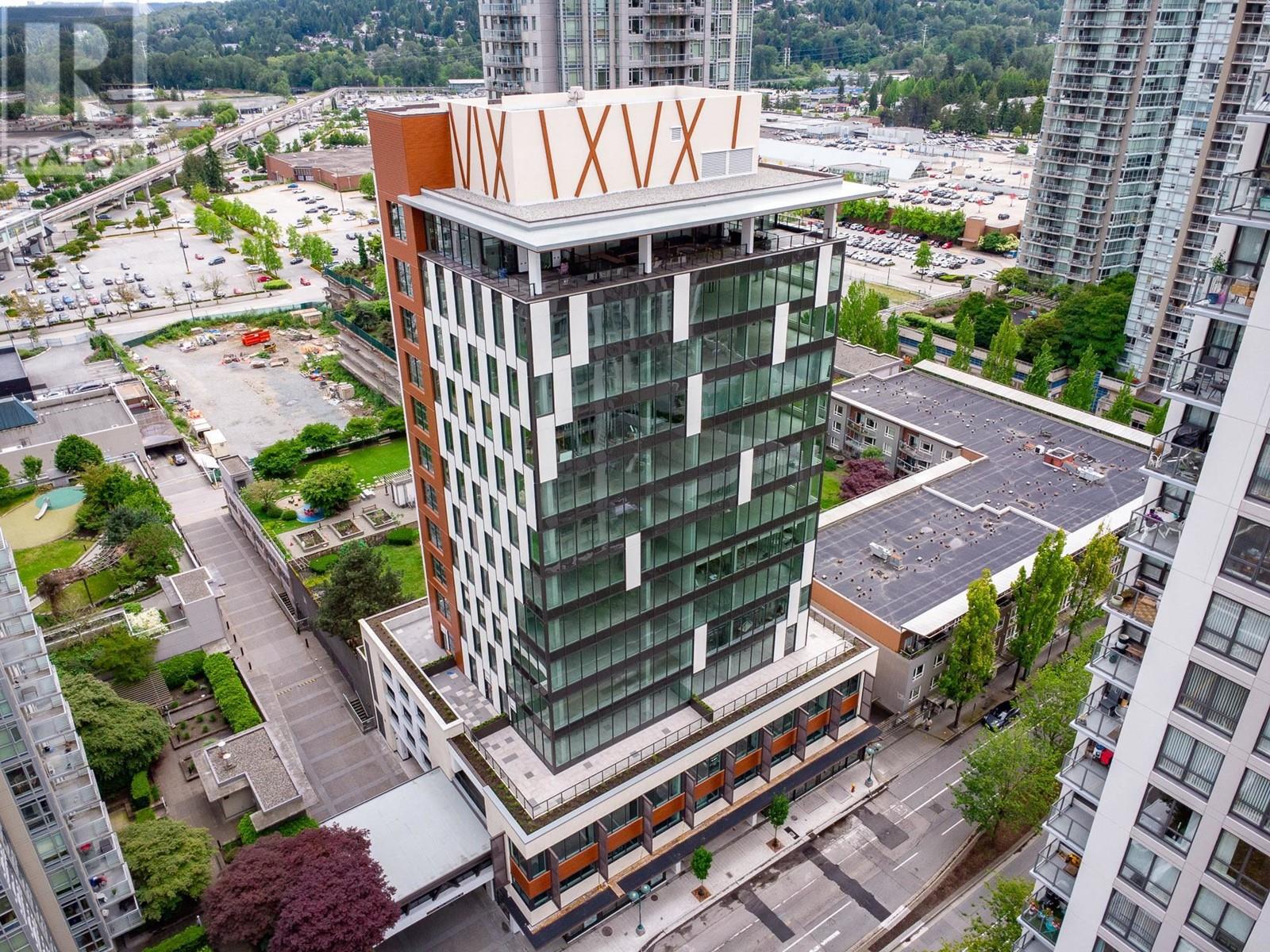904 2992 Glen Drive, Coquitlam, British Columbia  V3B 0V2 - Photo 3 - C8069546