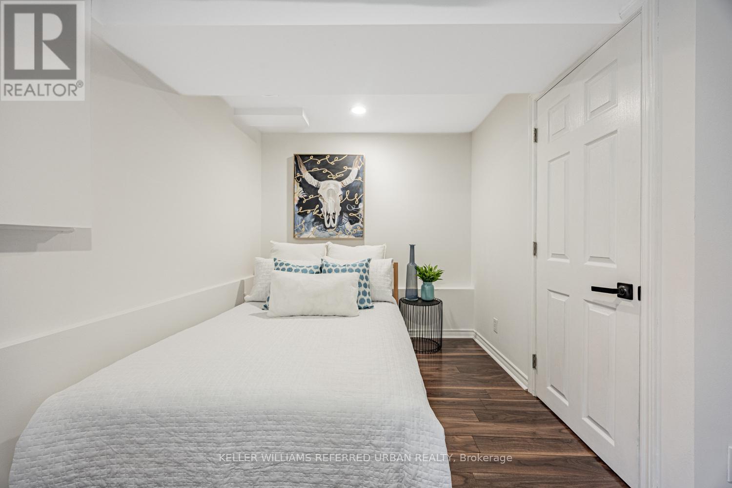 257 Montrose Avenue, Toronto, Ontario  M6G 3G6 - Photo 33 - C12180209